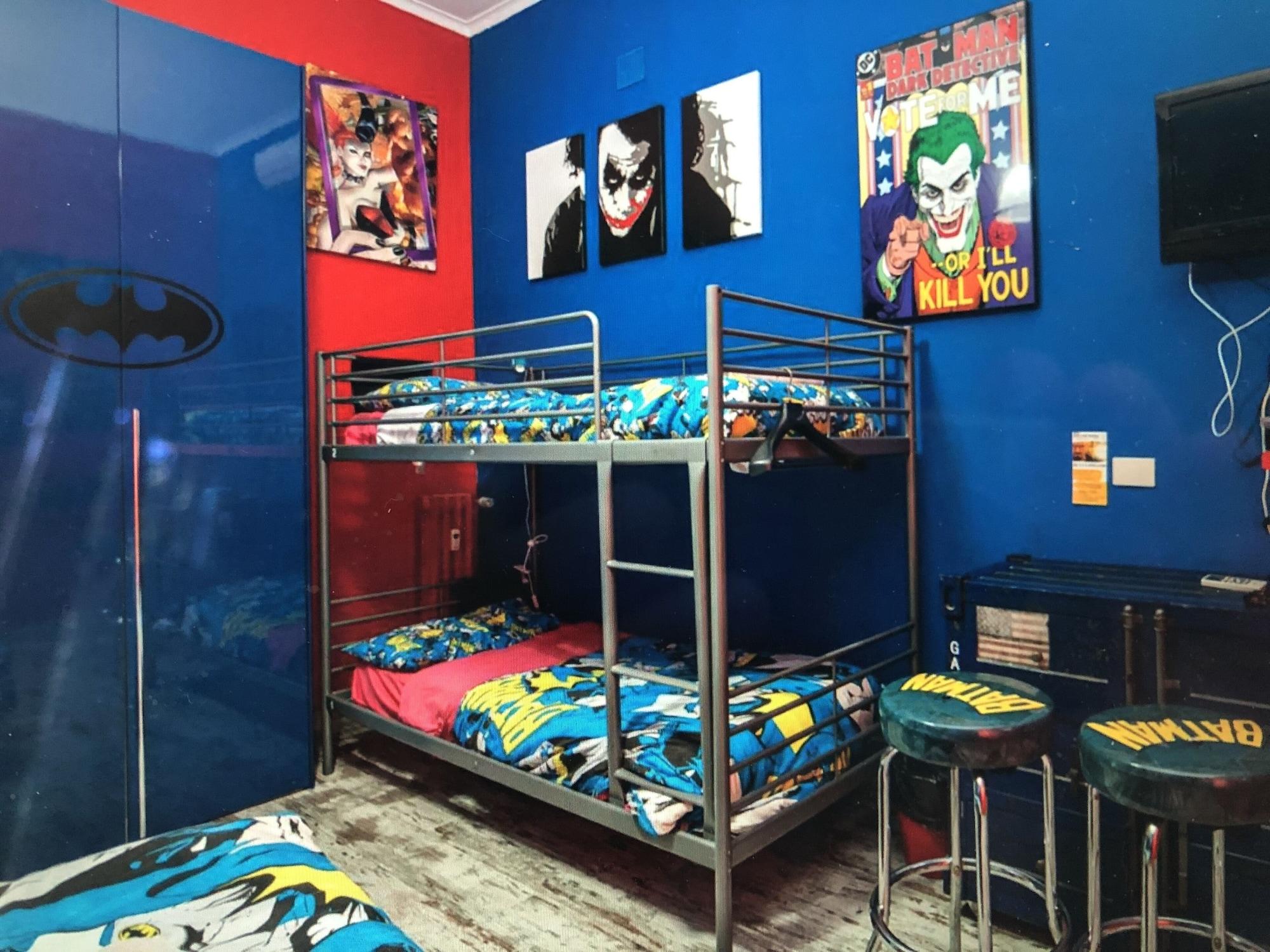 Maison d'hôtes Comics 2*